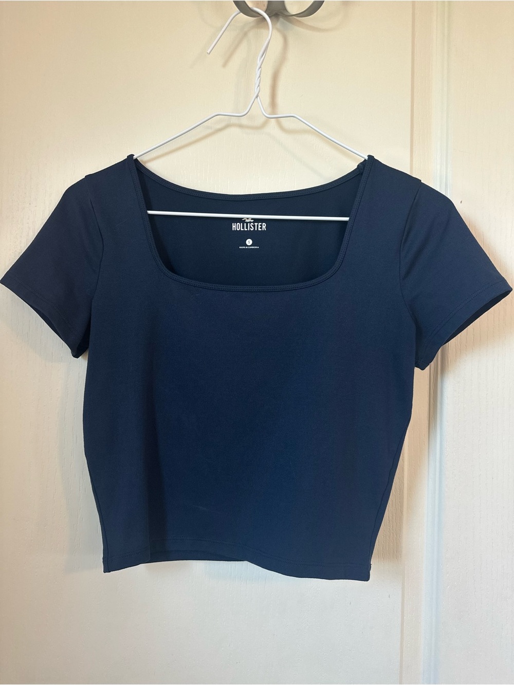 Hollister Navy Square Neck Short Sleeve Crop Top
